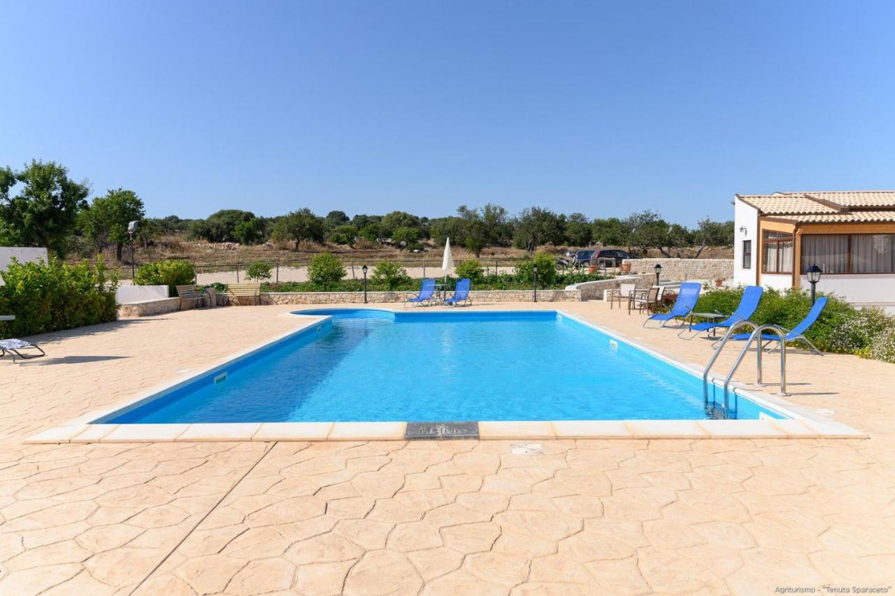 Agriturismo Tenuta Sparaceto Modica Ngoại thất bức ảnh