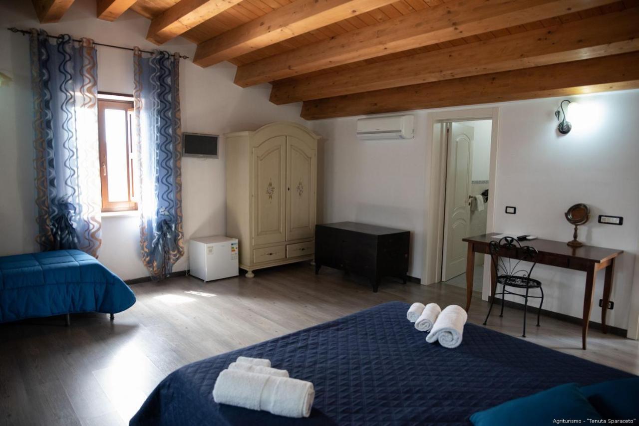 Agriturismo Tenuta Sparaceto Modica Ngoại thất bức ảnh